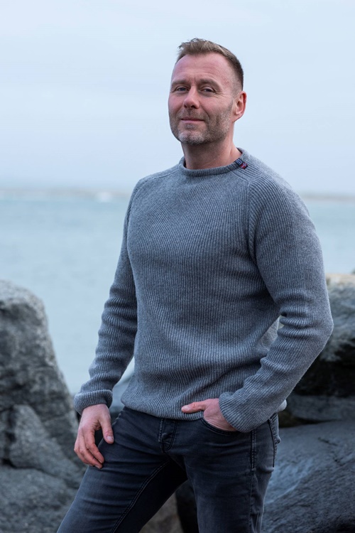 Norwegian pullover 100% lambs wool by WOOLWEAR of Scandinavian