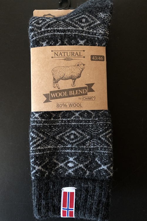 warm wool socks of 80% wool on offer
