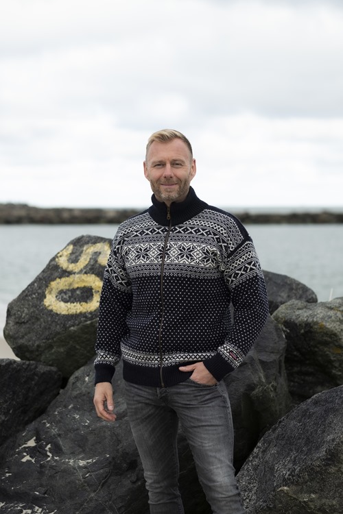 Wool cardigan from Norway in 100% wool